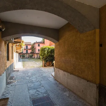 Apartment Corso Vittorio & Valentino Bright Studio *