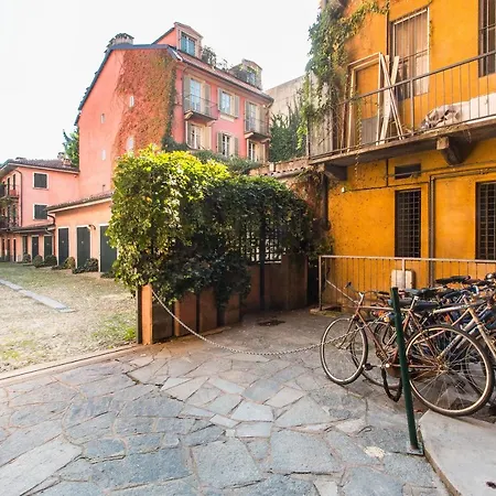 Apartment Corso Vittorio & Valentino Bright