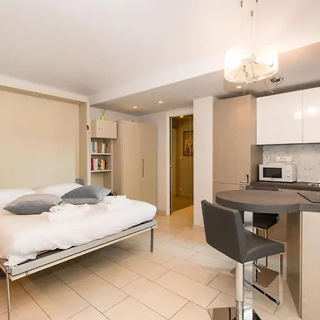 Corso Vittorio & Valentino Bright Studio Turin