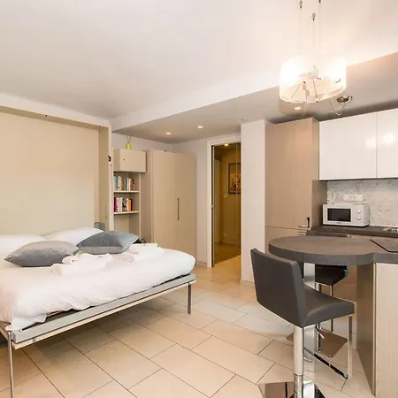 Corso Vittorio & Valentino Bright * Turin