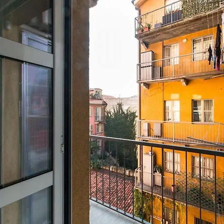 Corso Vittorio & Valentino Bright Apartman *