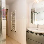 Corso Vittorio & Valentino Bright Apartment